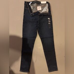 NWT American Eagle Super High Rise Jeggings